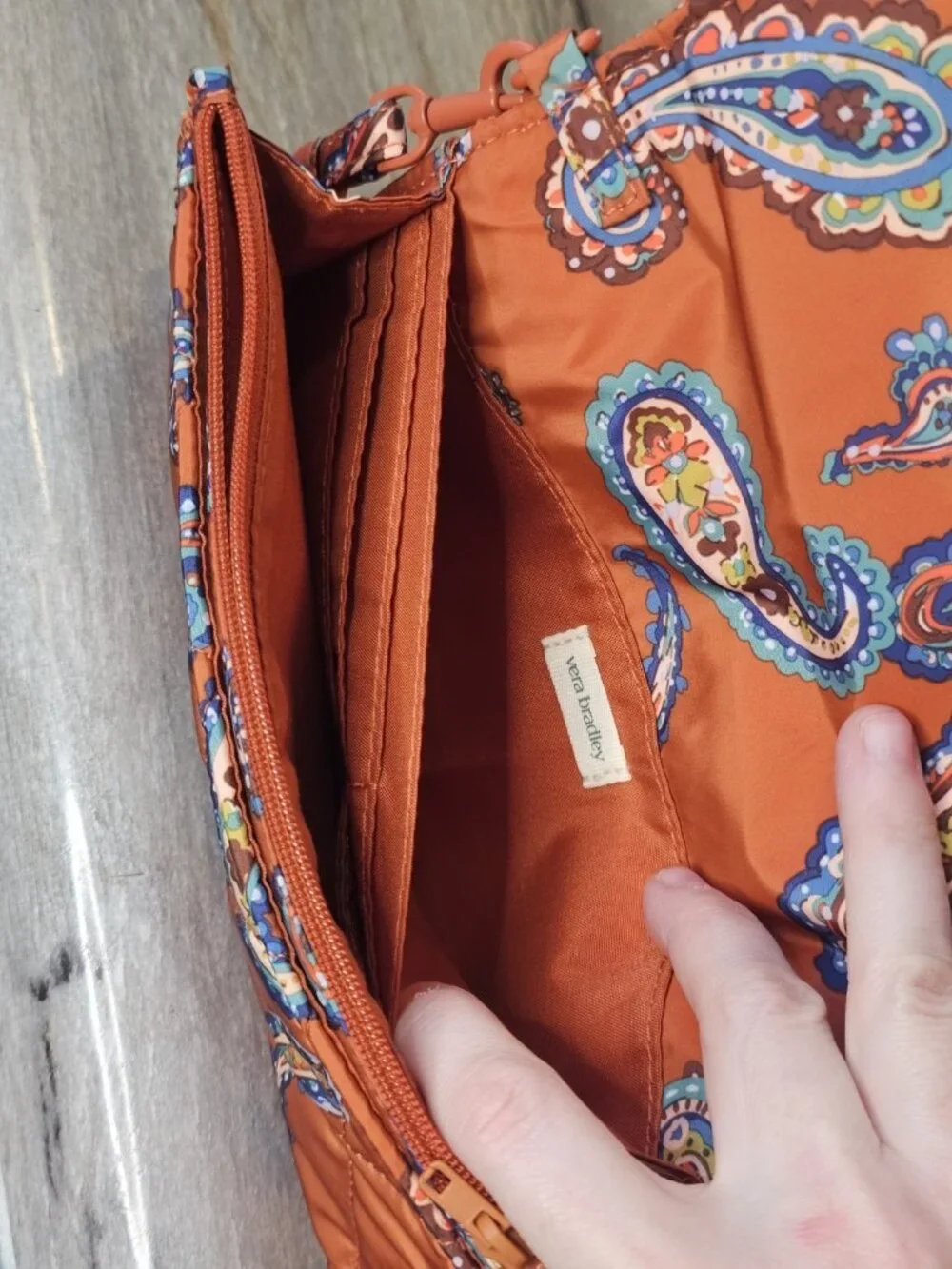 Vera Bradley Manor‎ Paisley Crossbody Purse Quilted Rust Orange Removable Strap